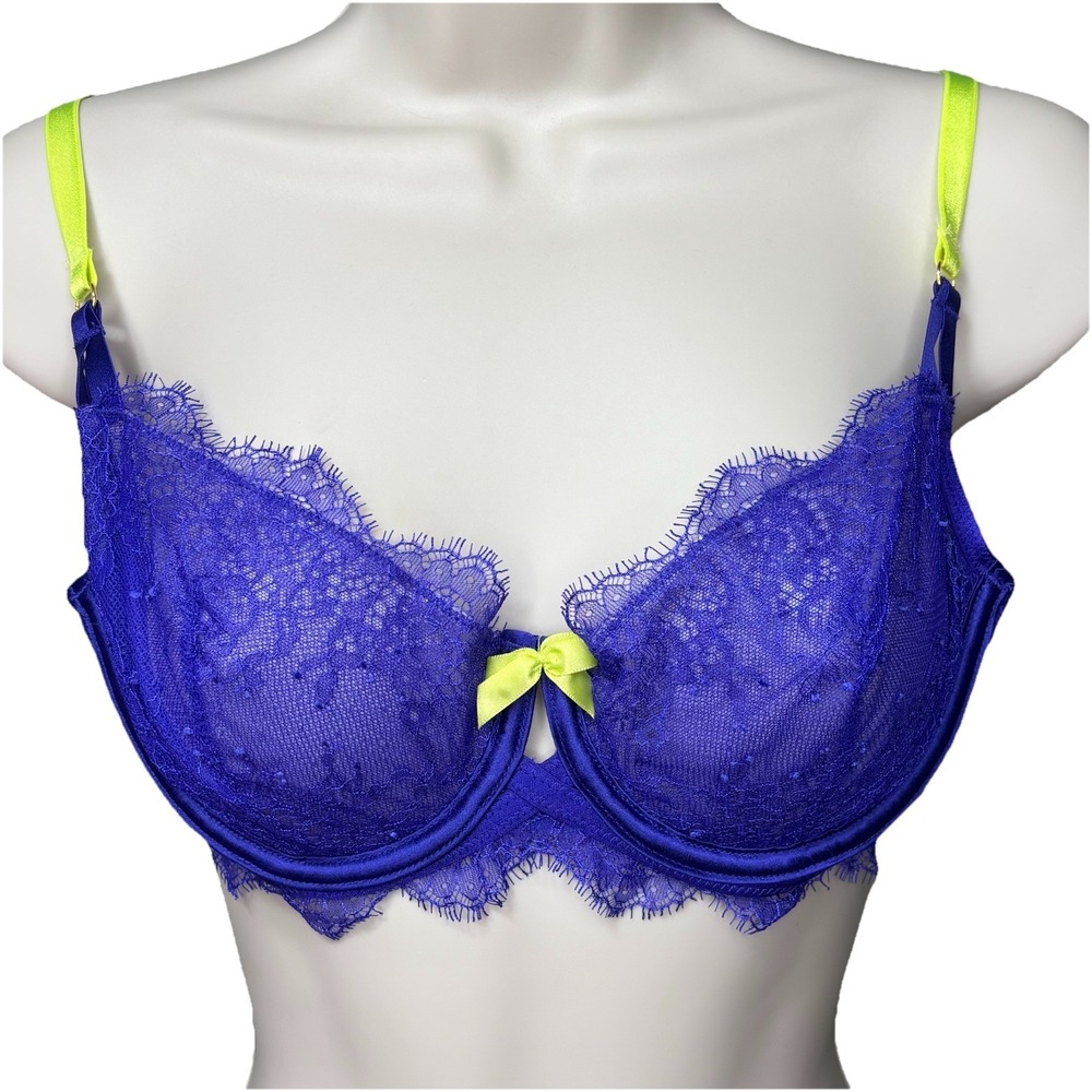 Victoria's Secret 32B Very Sexy Lace Unlined Demi Bra  Blue w/Neon Straps